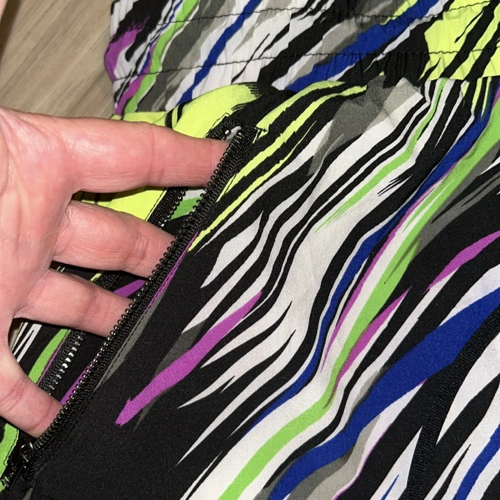 Fabletics Mini Mikah Skirt L Multi Colorful Elastic Waist Pockets Yoga Swim